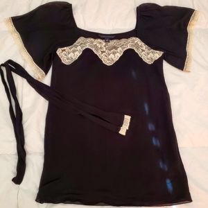 Vintage BANANA REPUBLIC Women's Blouse with LACE. SMALL